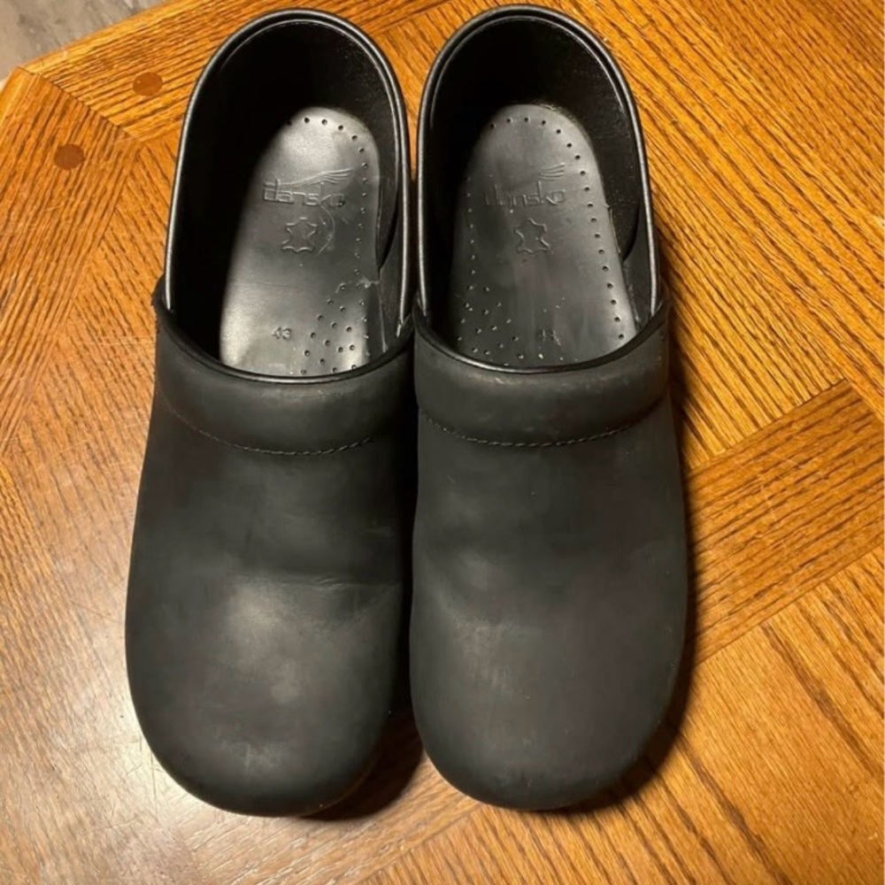 Dansko Pro 43 Black Box Leather